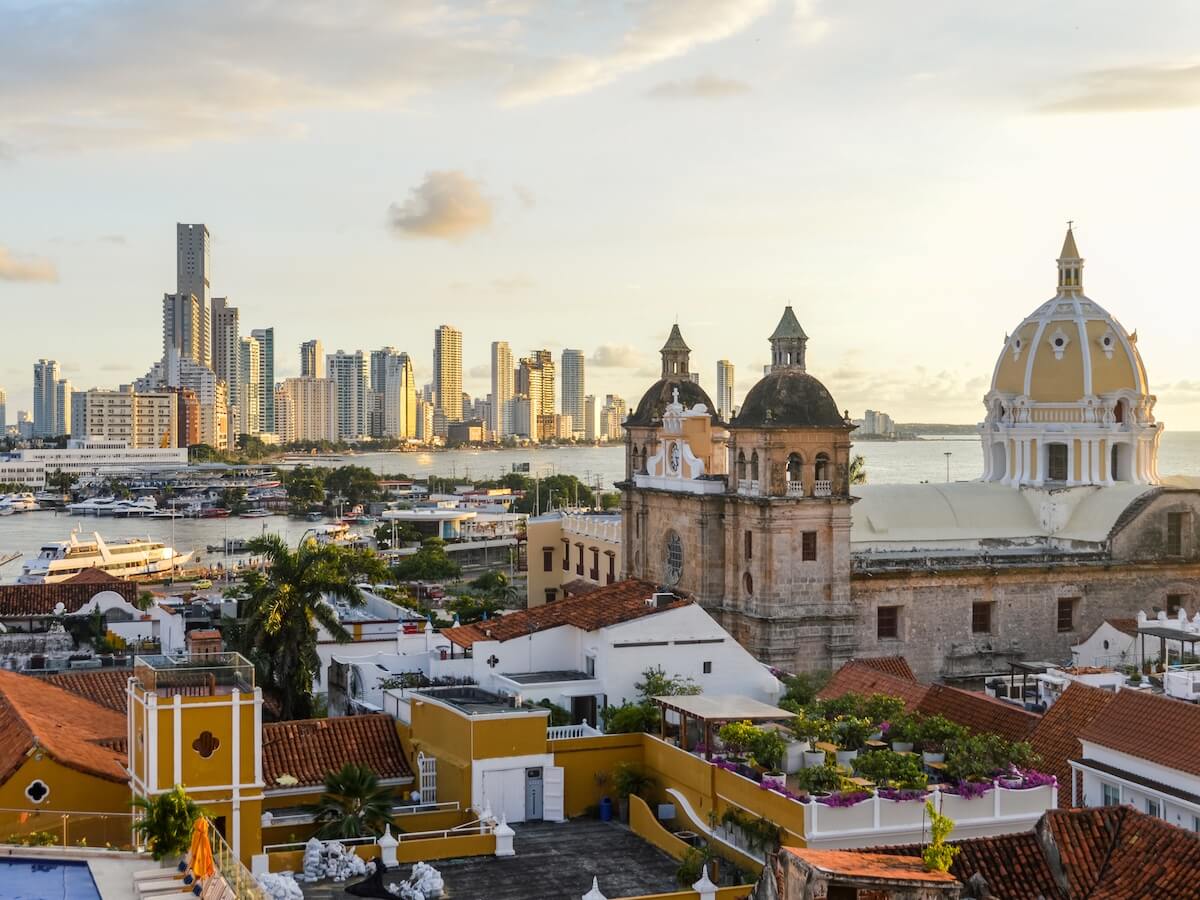 Cómo moverse en Cartagena: a pie, en bus y más