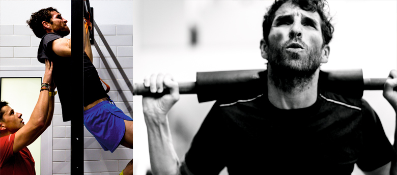 "Jota" entrenando en el gimnasio.