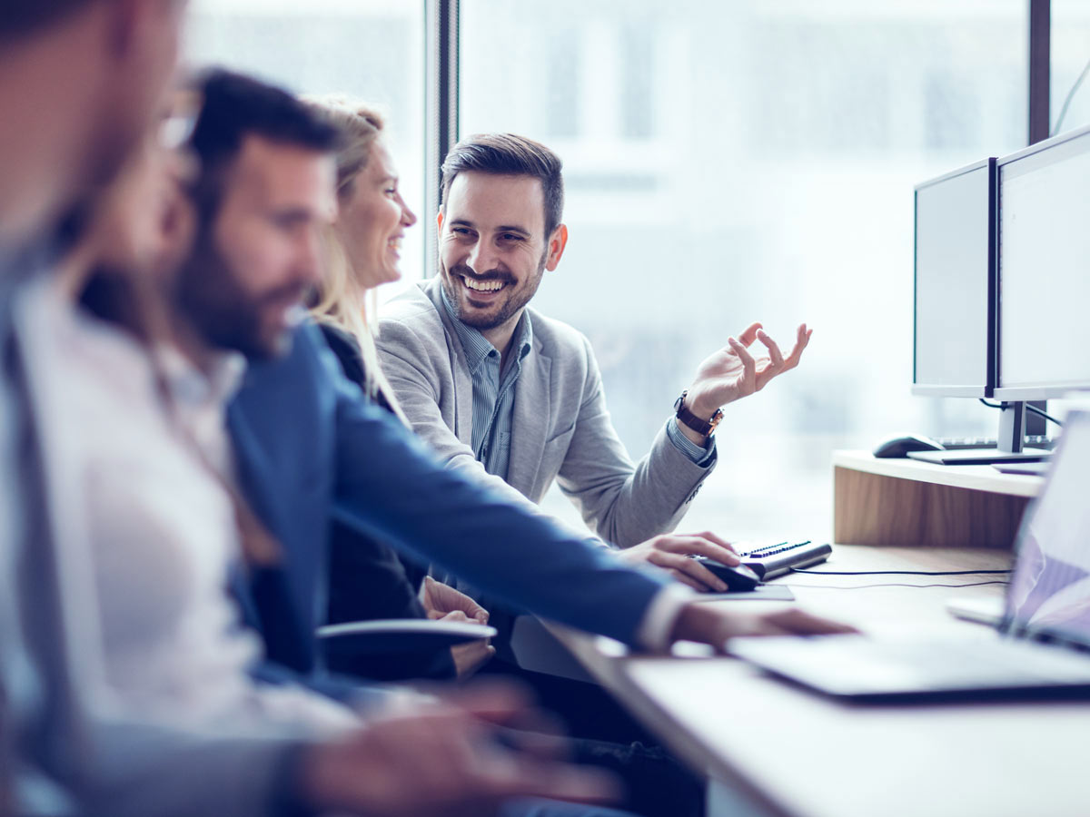 Reskilling y upskilling: qué son y cómo implementarlos en nuestra empresa